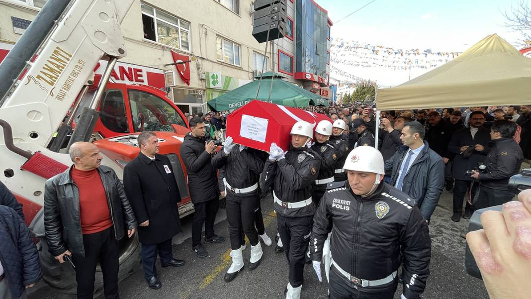 Şehitlere son veda - Resim: 2